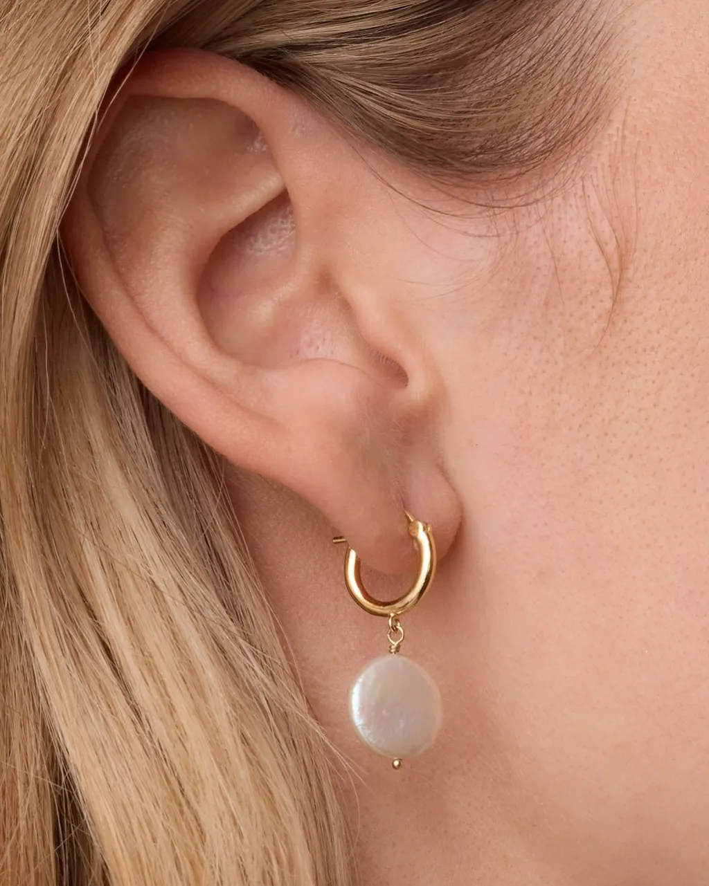 gorjana Reese Pearl Huggies 18k Gold Plated, Pearl Online